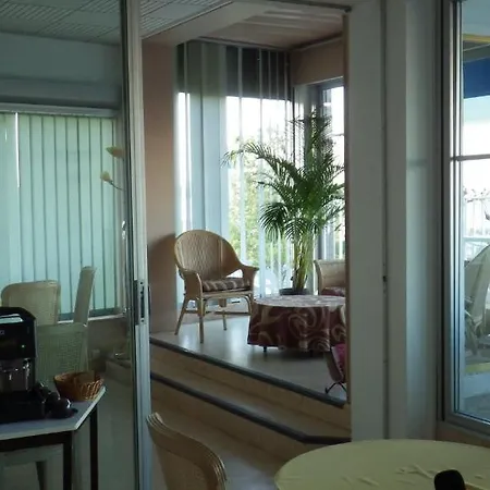 Les Embruns Hotel