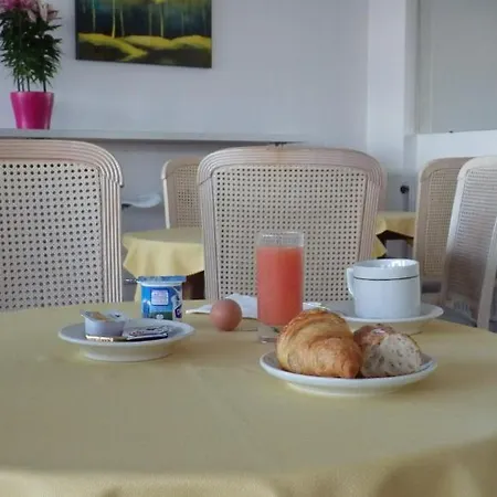 Les Embruns 2* Royan