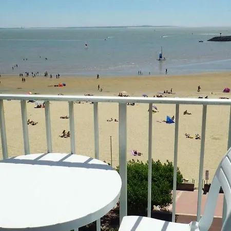 Les Embruns Hotel 2*