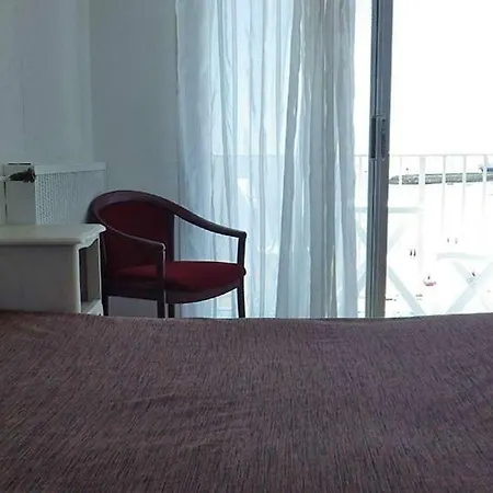 Hotel Les Embruns Royan