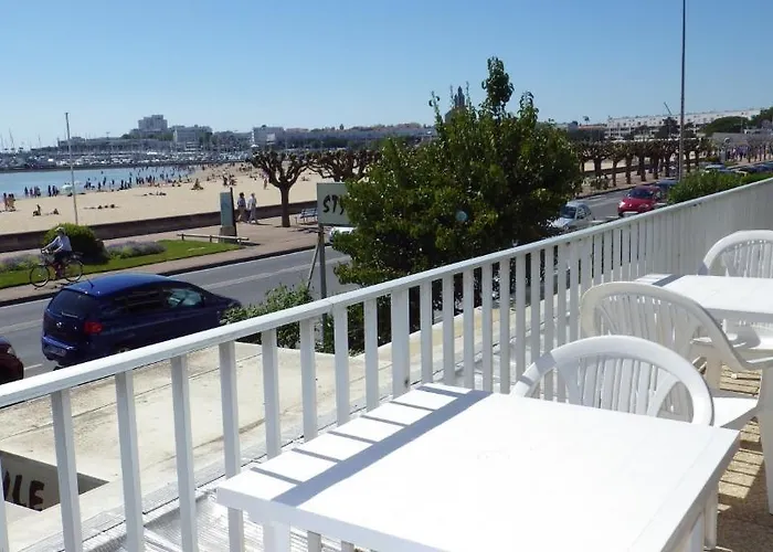 Les Embruns 2* Royan