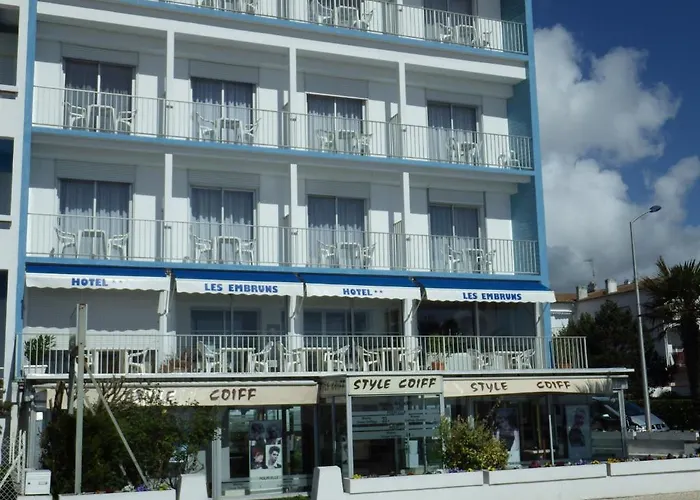 Les Embruns رويا